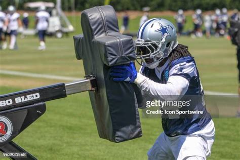 753 Jaylon Smith Cowboys Stock Photos, High-Res Pictures, and Images ...