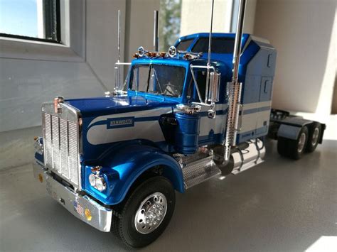 Revell Kenworth W900 | Modelle