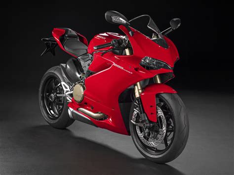 2016 Ducati 959 and 1299 Panigale test riders wanted 2015 Ducati 1299 ...