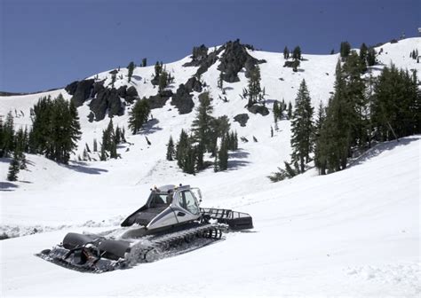 Avalanche at Lake Tahoe ski resort kills one person, seriously injures another