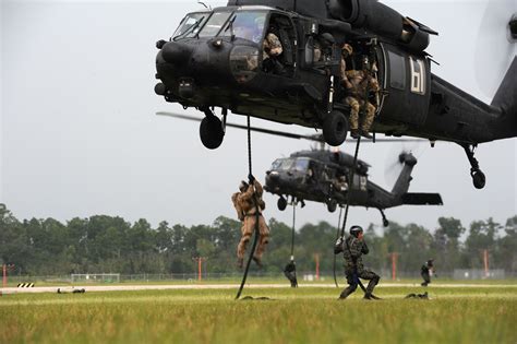 Pin on 160th SOAR Special Operations Aviation Regiment " NIGHT STALKERS " U.S. Army.