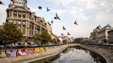 36 Hours in Bucharest - The New York Times