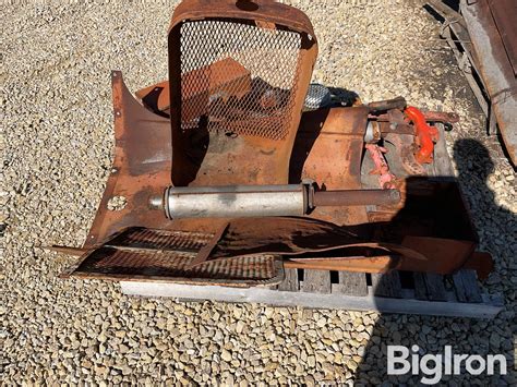 Allis-Chalmers Tractor Parts BigIron Auctions