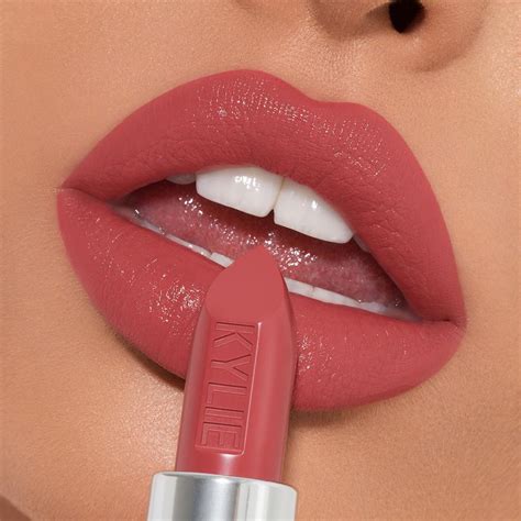 Kylie Cosmetics Lipstick Launches: Brand Debuting First Bullet Lipsticks