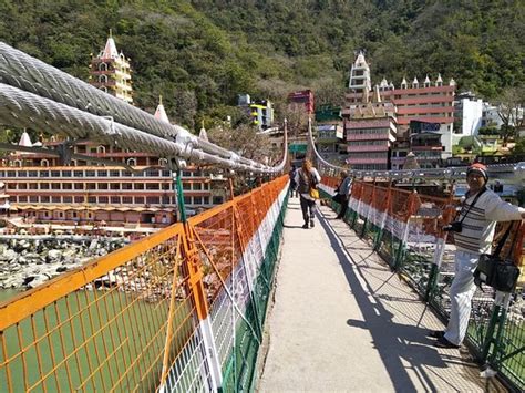 Lakshman Jhula Bridge (Rishikesh) - 2020 What to Know Before You Go ...