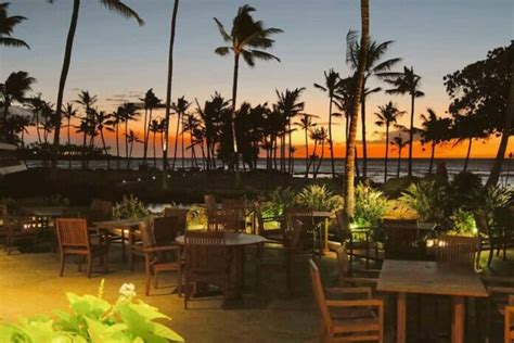 Best 3 Restaurants Near Waikiki Beach & What You Can Expect - Waikiki Bars