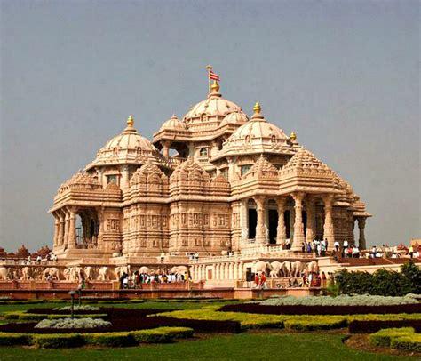 Swaminarayan Akshardham Temple in Delhi - PixaHive