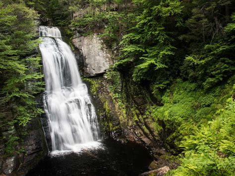 10 Waterfalls in the Poconos for an Exciting Adventure