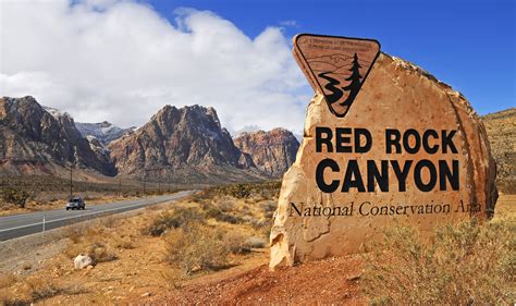 File:Red Rock Canyon road sign.jpg - Wikipedia