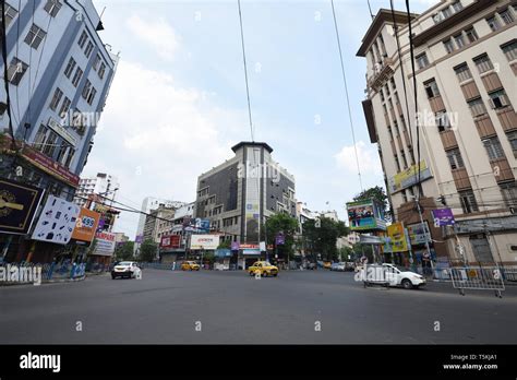 Ganesh Chandra Avenue Crossing at Chittaranjan Avenue, Kolkata, India ...