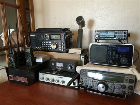 Ham Radios: The Best Emergency Communications System