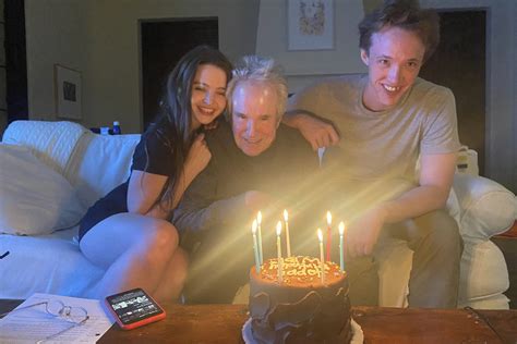 Warren Beatty Celebrates 85th Birthday With His Children