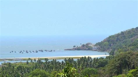 Vengurla Beach in Maharashtra | Vengurla, Malvan Tourism