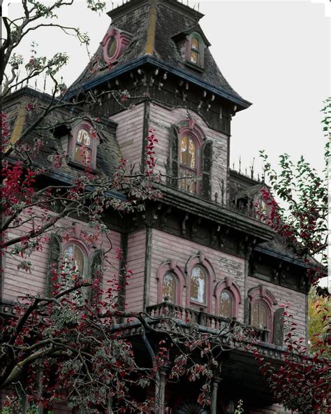 As we get closer to #halloween hers more Haunted Victorian homes to ...