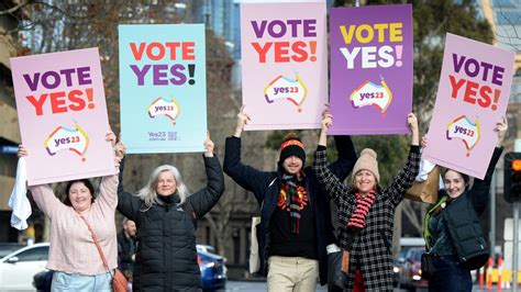 Youth, migrants rally behind yes vote | The Australian