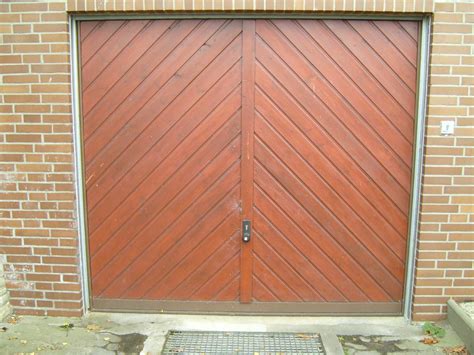 Free picture: wooden, garage, door