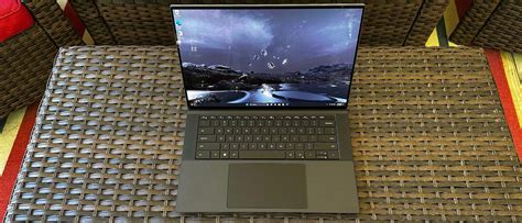 Dell XPS 15 (9530) Review: A Familiar Face With a Raptor Lake Infusion | Tom's Hardware