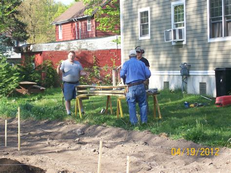 Grow Your Own: Suburban Gardening: How Does Your Garden Grow?: The 3rd ...