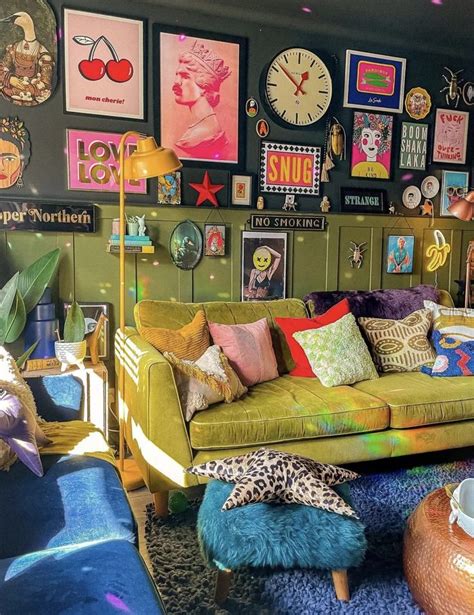 28 Colorful Maximalist Decor Ideas - Days Inspired | Bedroom decor, Room decor, Dream house decor