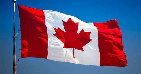 How To Properly Dispose Of Old Canadian Flags | HuffPost Canada