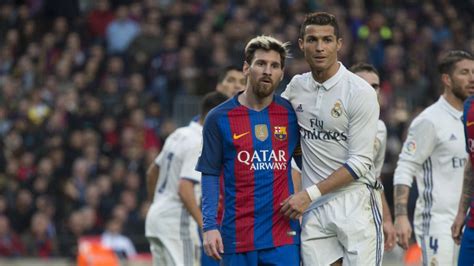 Ronaldo and Messi's head-to-head El Clásico record - AS.com