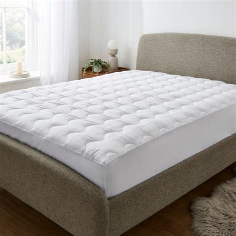 Hotel Luxury Cotton Mattress Topper | Dunelm