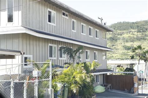 Honolulu’s New-Hawaii ‘Monster’ Homes Draw Scrutiny - Bloomberg