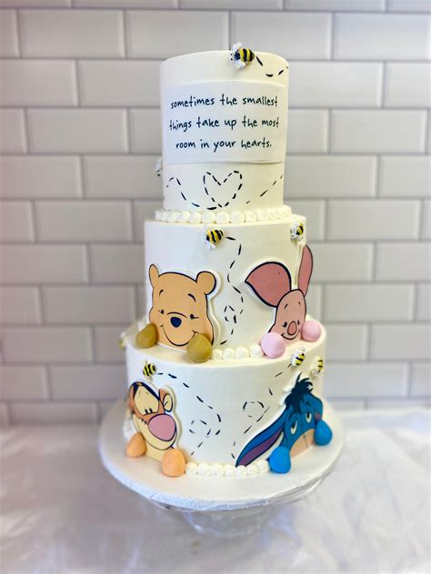 Winnie the Pooh cake | FabaSweetShop.com Tampa, FL