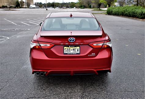 2020 Toyota Camry Hybrid Review (Big Fuel Savings) – Auto Trends Magazine