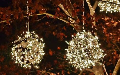 54 Best DIY Christmas Light Balls For Outdoor Decoration - | Christmas decorations diy outdoor ...