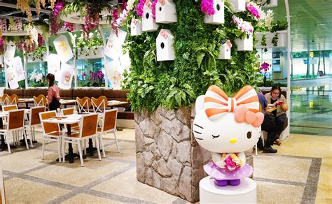 Hello Kitty Cafe Opens At Changi Airport Terminal 3 - Lemon Film