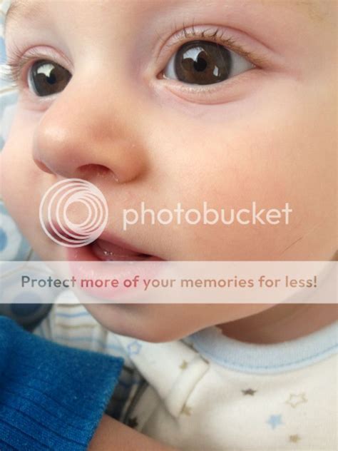 Hazel-eyed babies! Pics - BabyCenter