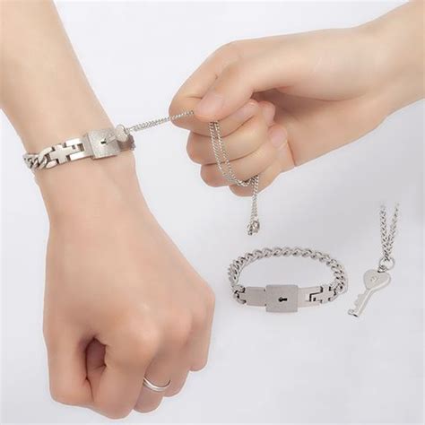 Personalized Love Lock and Key Matching Couples Bracelets & Necklace Set | Yoyoon