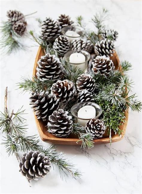 48 Fabulous Christmas Pine Cone Decorations - PIMPHOMEE