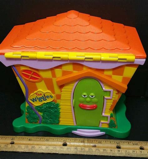 The Wiggles Singing Playhouse Play set 2004 in 2021 | The wiggles, Play house, Playset