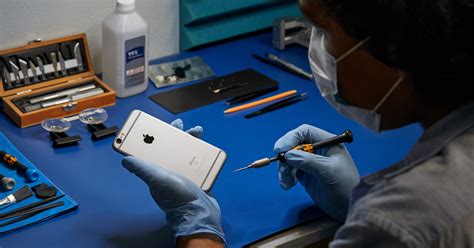 Apple expands iPhone repair services to hundreds of new locations across the US - Apple (CF)