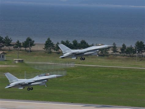 Kunsan AB, ROKAF team up for joint training exercise > 7th Air Force ...
