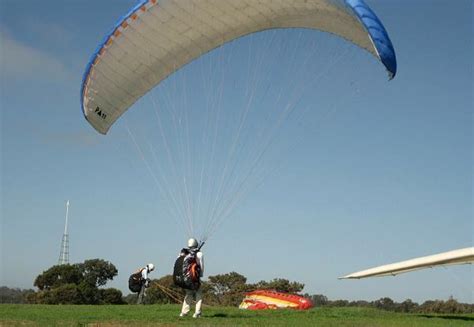 Torrey Pines Gliderport - San Diego, California