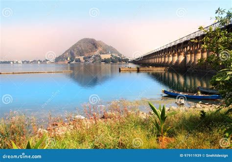 Prakasam Barrage in Vijayawada Editorial Stock Image - Image of asia, vacation: 97911939