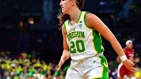 WATCH: WNBA star Sabrina Ionescu had to be helped off the court after ...