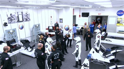 Crew-7 Crewmates Suiting Up for Mission – NASA’s SpaceX Crew-7 Mission