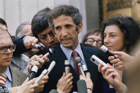 Pentagon Papers Whistleblower Daniel Ellsberg Dies at 92