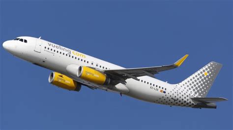 Vueling Airlines is certified as a 4-Star Low-Cost Airline | Skytrax