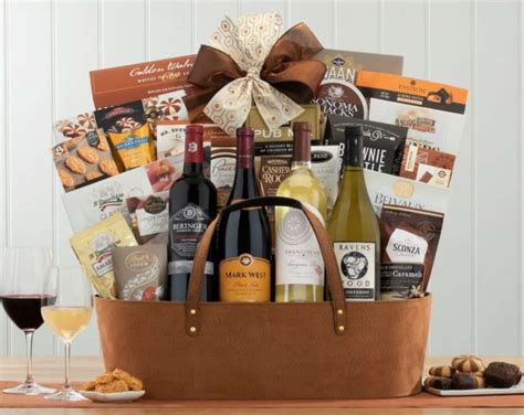 The 15 Best Wine Gift Baskets in 2021