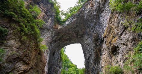 Visiting the Natural Bridge in Virginia