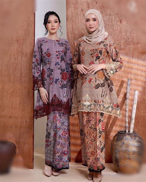 Batik Raya Premium Nusantara & lace kurung 2023, Women's Fashion, Muslimah Fashion, Baju Kurung ...