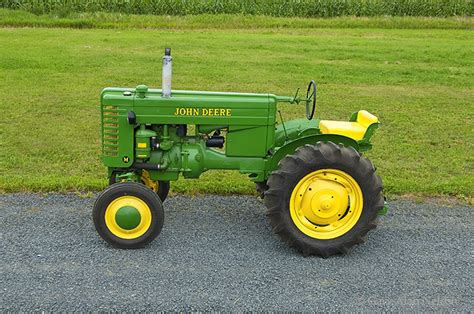 1948 John Deere Model M | | Gary Alan Nelson Photography