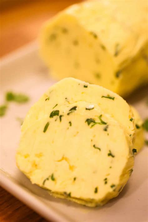 How to Make Garlic Herb Butter | Chef Tariq - Food Blog