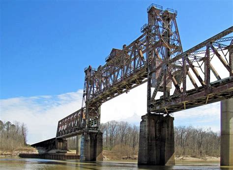 This historic Alabama bridge is one of only a few like it in the world - al.com