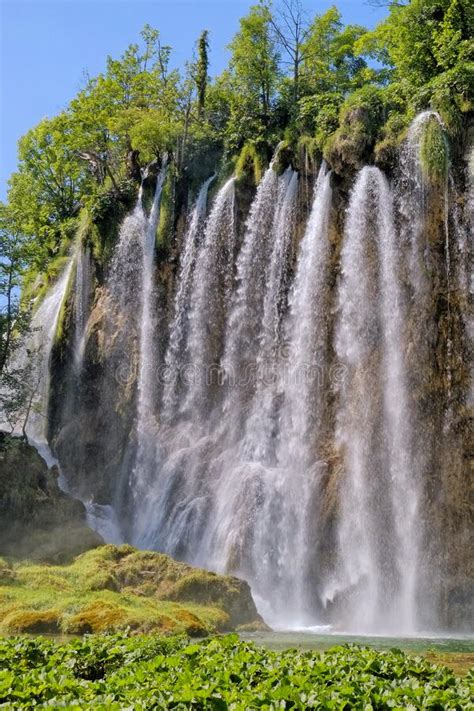 Croatia, Plitvicka Jezera Waterfalls Stock Image - Image of lakes, croatia: 266657997